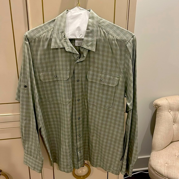 Top Long Sleeve By Patagonia In Multi-colored, Size: M